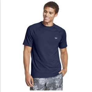 NWOT NEW Speedo Men's Easy Short Sleeve T-Shirt - Dry fit  --XL